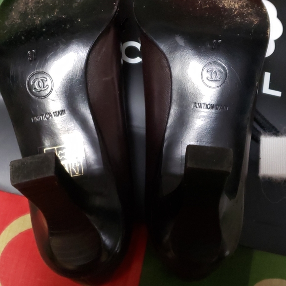 Chanel shoes - Picture 4 of 8
